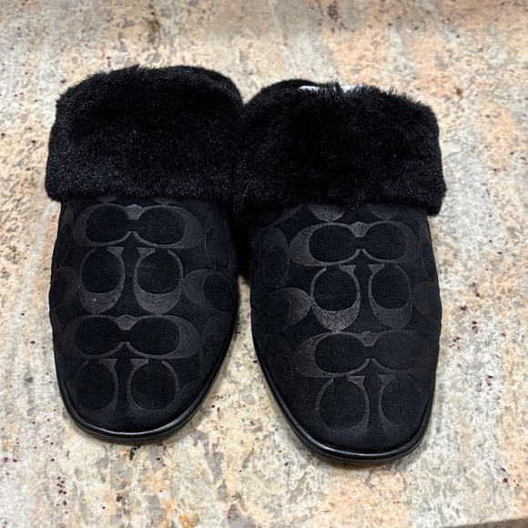 NWT Coach Black Faux Fur-Lined Slippers - Picture 2 of 9